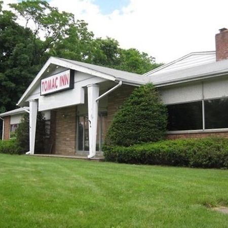 Tomac Motor Inn Morris Plains Exteriör bild