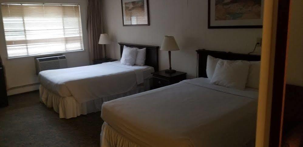 Tomac Motor Inn Morris Plains Exteriör bild